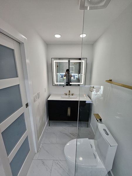 972bc6ef-69bd-4ed1-98ef-12d417f07dfb